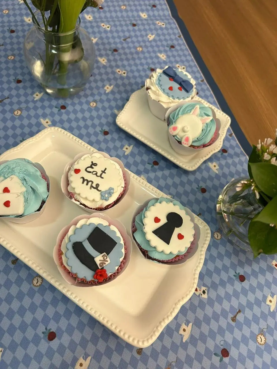 Trilho De Mesa Alice no país das maravilhas