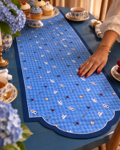 Trilho De Mesa Alice no país das maravilhas