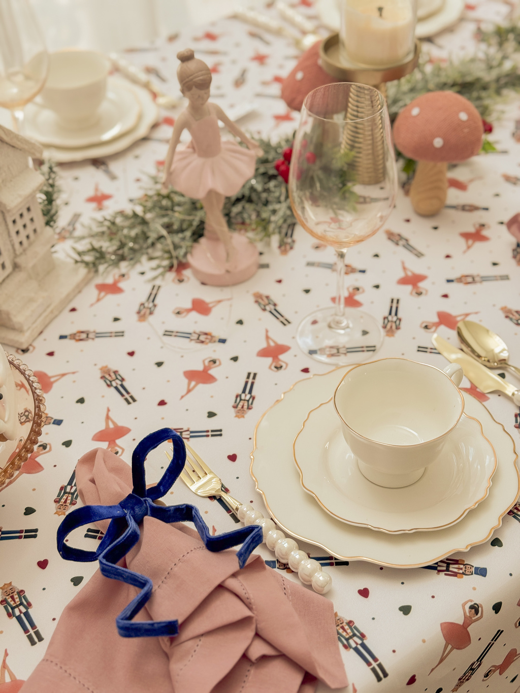 Toalha De Mesa Quebra nozes e bailarina