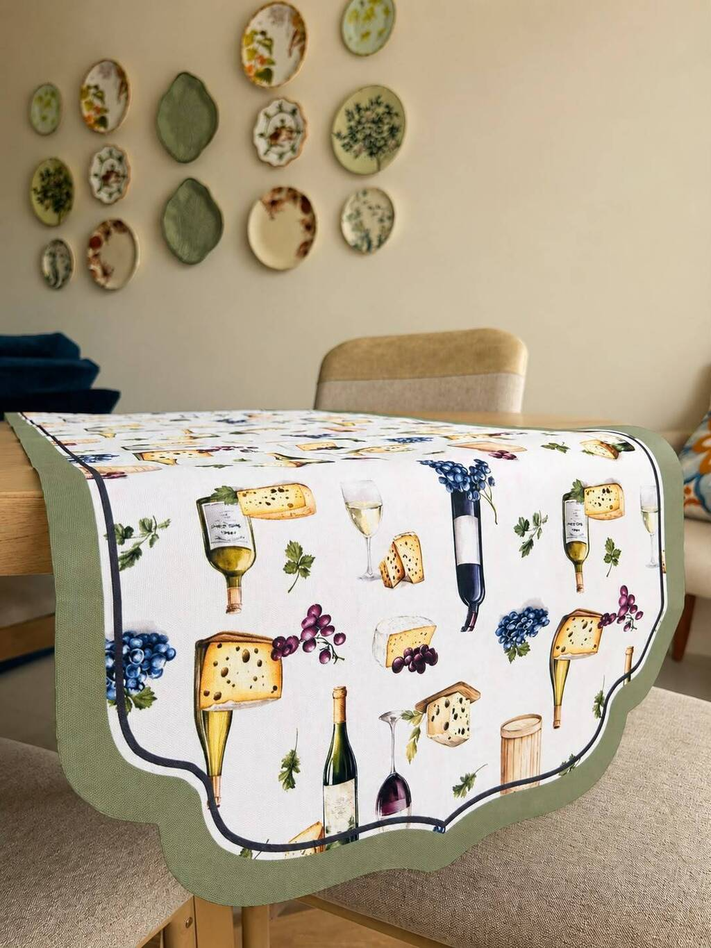 Trilho De Mesa Queijos e vinhos