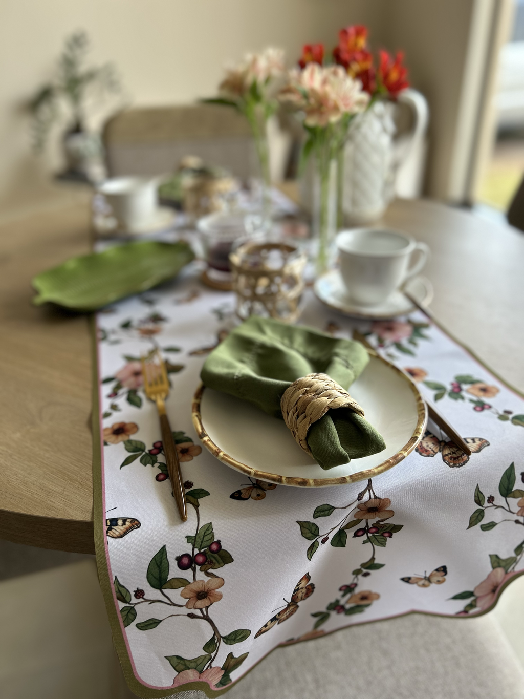 Trilho De Mesa Botânica