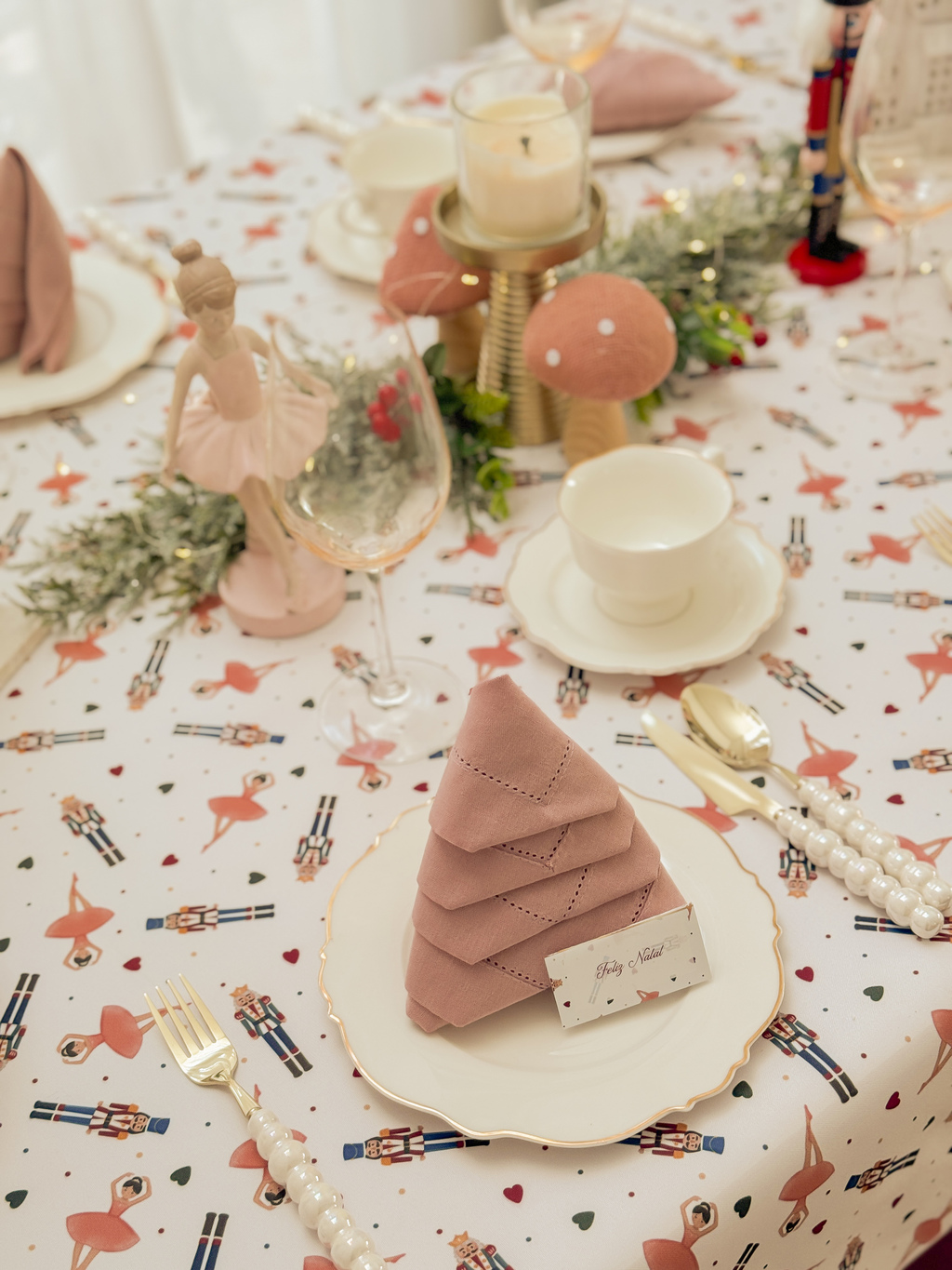 Toalha De Mesa Quebra nozes e bailarina